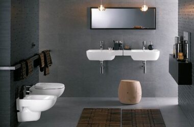 <strong>Umywalka asymetryczna idealna do łazienki dla dwojga</strong>